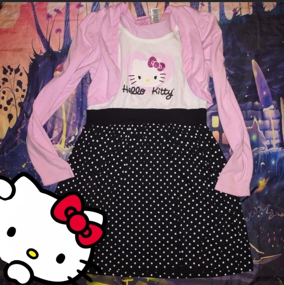 Hello Kitty Dress - Picture 5 of 9